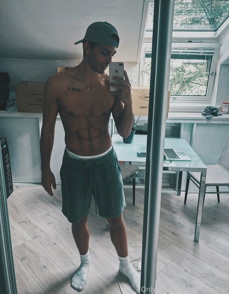 blaue haare nur fans heiße erwachsene fotos