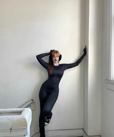 Tati Bruening sexy kostenlose galerie