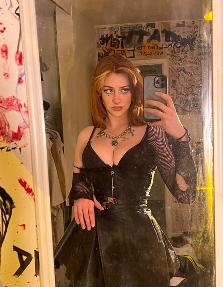 Tati Bruening kostenlose exklusive bild