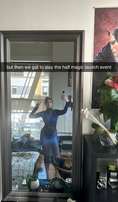 Tati Bruening sexy schöne bilder