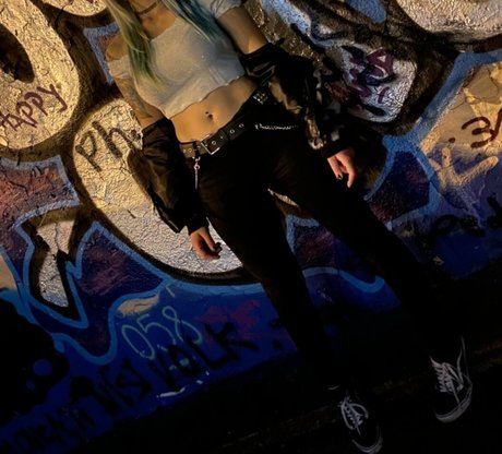 hollyhellfree porno schöne bilder