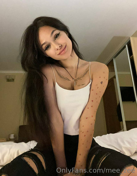 mee zee heiße sexy foto