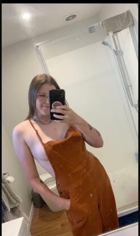 Ryleigh Hawkins akt fotos