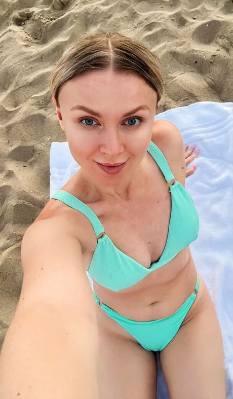 Natalie Power top exklusive fotos