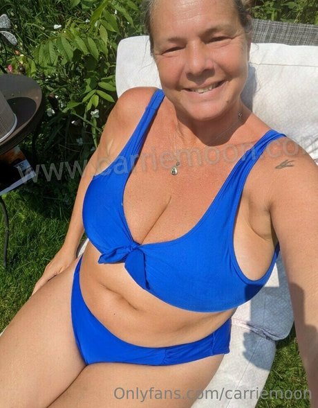 carriemoon perfekte pornostar archiv