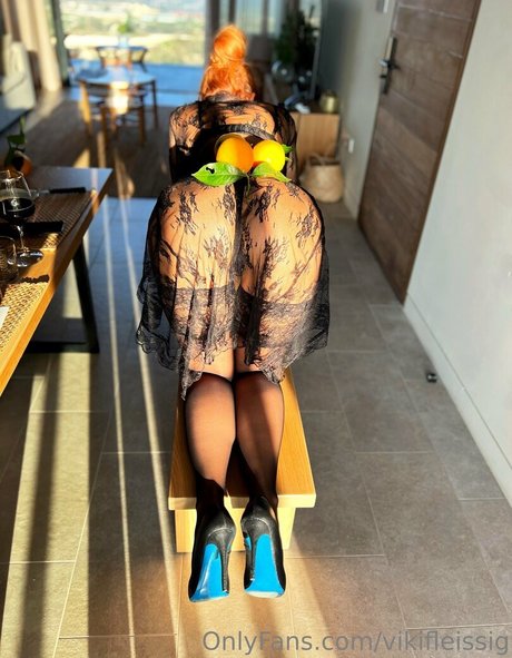 vikifleissig nacktheit galerie