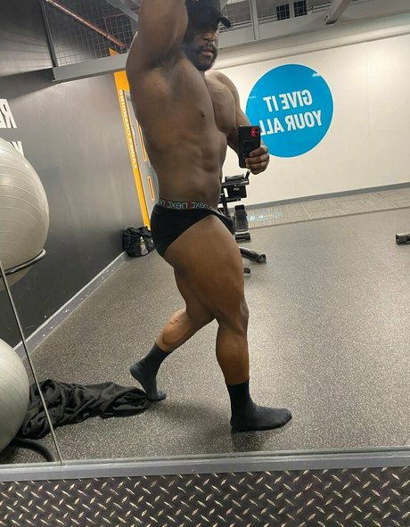 pleasure12368 nackt perfekte fotos