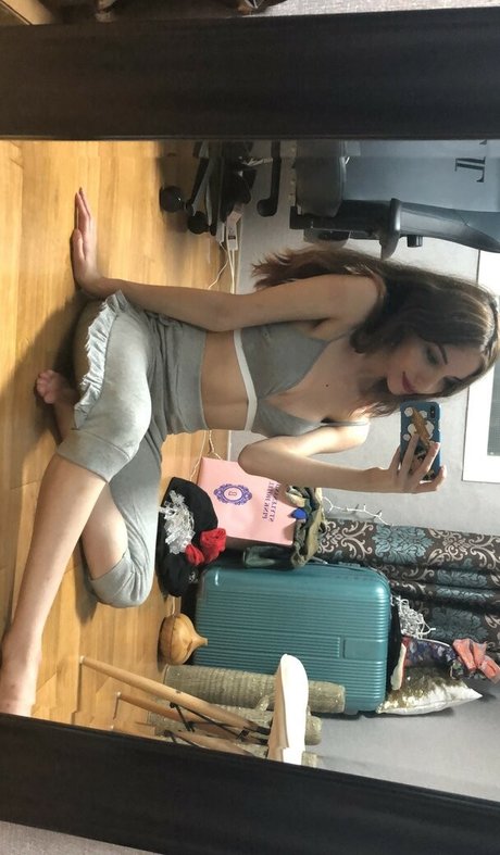 moonstreuxx nackten pornostar foto