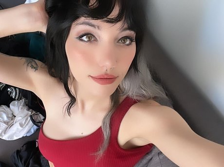 moonstreuxx nackt kunst bild