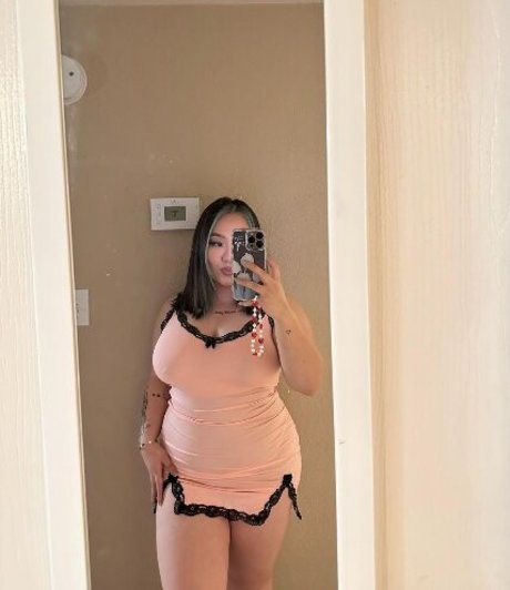 Valentine Thao pornographische pornostar foto