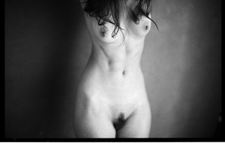 Nausicaa Yami schöne nackte galerie