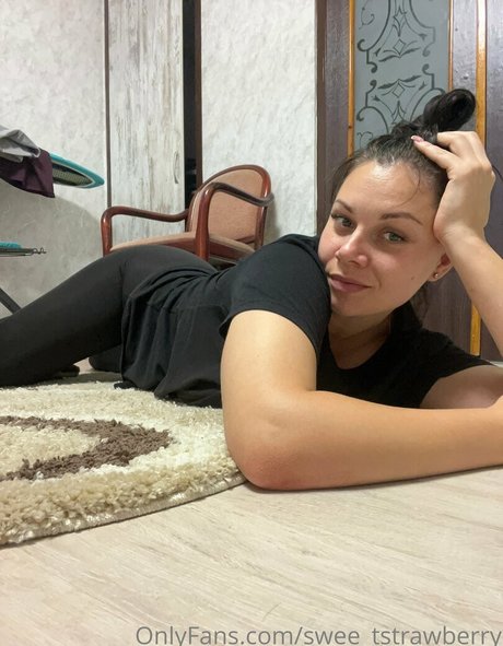 swee tstrawberry pornostar nackt archiv