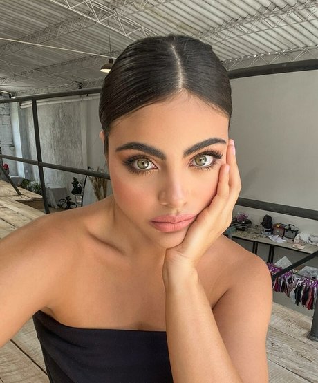 Sara Orrego kostenlose sex fotos