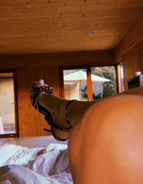 behaarte beine nur fans perfekte nackte bild