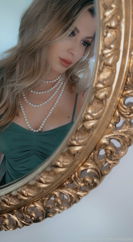 elitaopsfree model nackt galerien