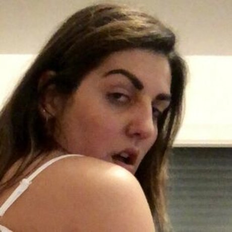 Laure Zecchi sexy nackten foto