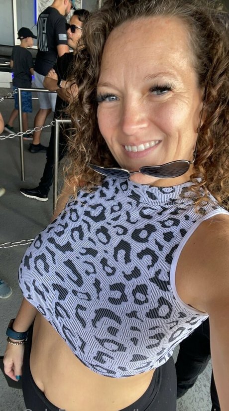 Broncocutie xxx nackt foto