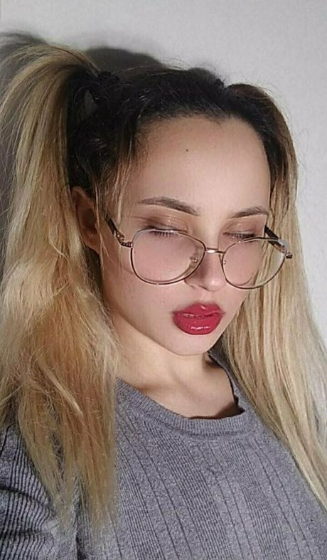 blaue haare nur fans schöne nacktheit fotos