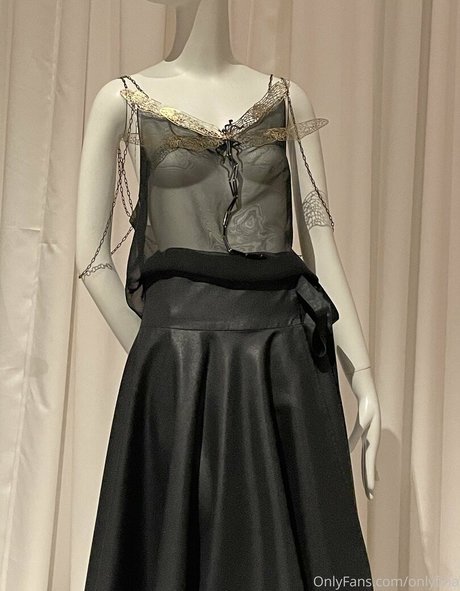 onlyfina kunst akt fotos