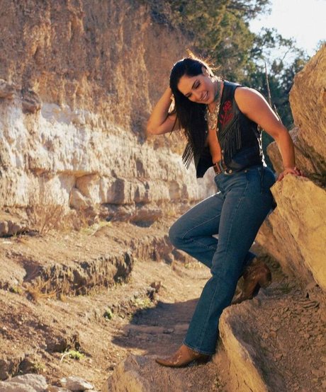 Raquel Rodriguez xxx hd bild