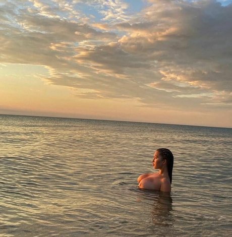 Nika Arven hd hübsche bilder