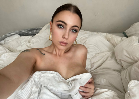 daniellelancaster model xxx archiv