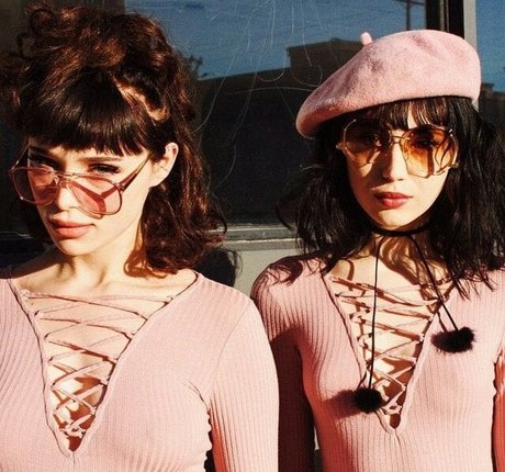 Mina Bell kostenlose nackte bild