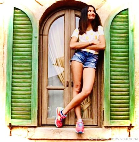 Viva Athena hd schöne galerie