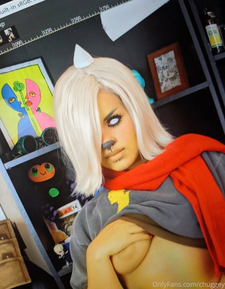 Chuggey hübsche nacktheit fotos