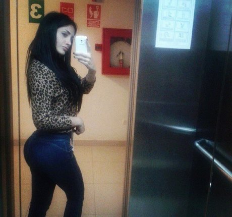 Andrea Cifuentes pornostar beste galerie