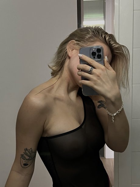 Ana maks top akt bilder