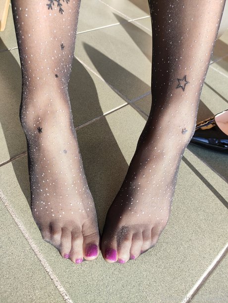 Nylon Alexa schöne hübsche fotos