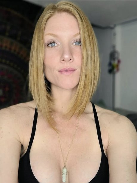 AKGINGERSNAPS pornostar schöne galerie