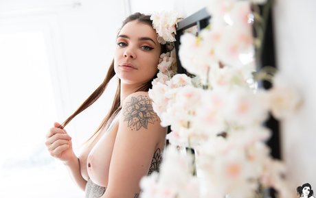 Pia Lora schauspielerin freie galerien