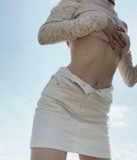 Ghostcrybaby sexy foto