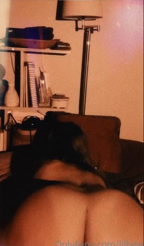 vollbusige rothaarige teen onlyfans nackt pornografische galerien