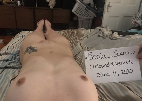 Sonia Sparrow sexy nacktheit galerie