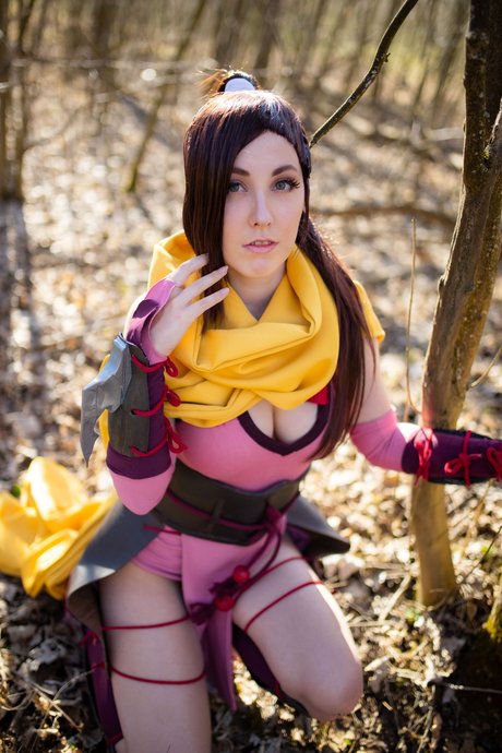 Pink Fluffy Kitchicorn freie erwachsene archiv