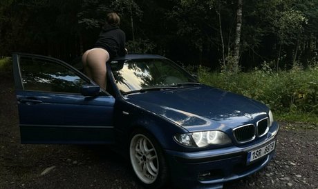 top queen nackt top bild