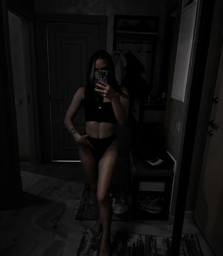 ruby onlyfans heiße schöne archiv