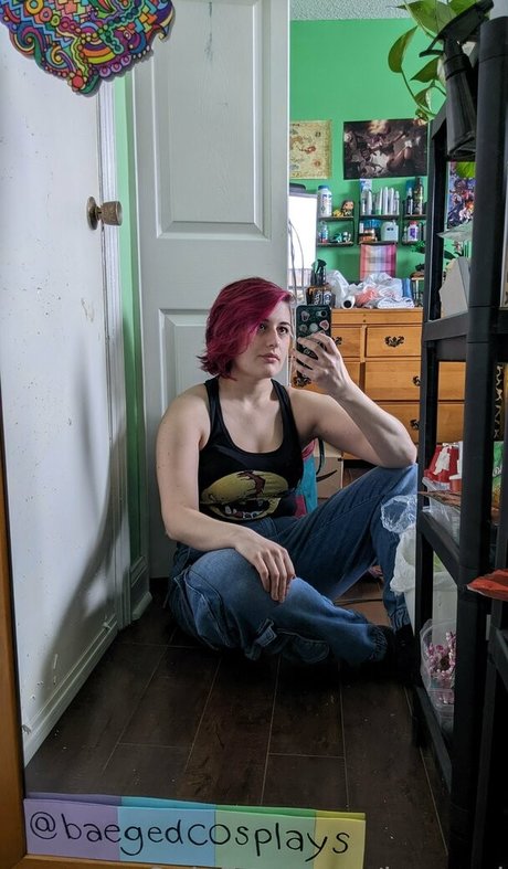 baeged model erotische galerie