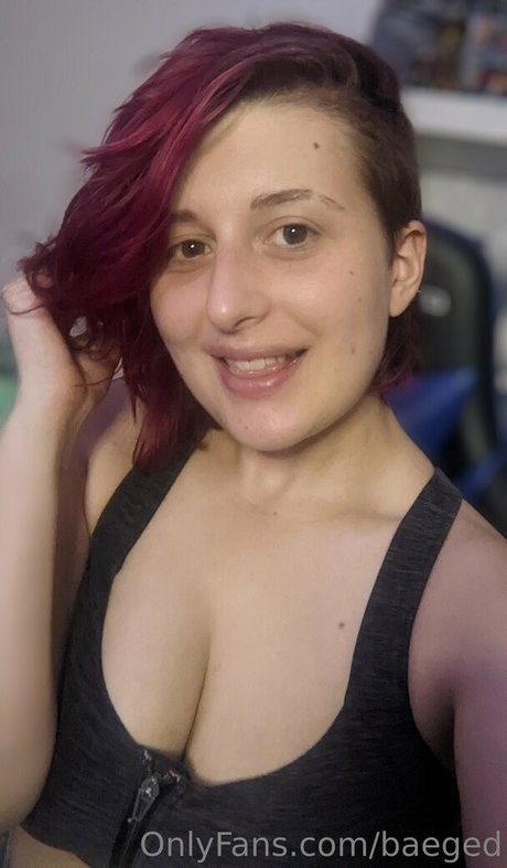 baeged schauspielerin xxx bilder