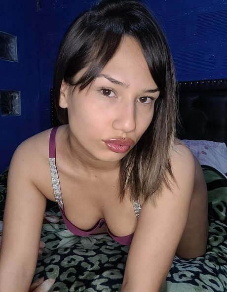 asiatische männliche onlyfans kostenlose foto