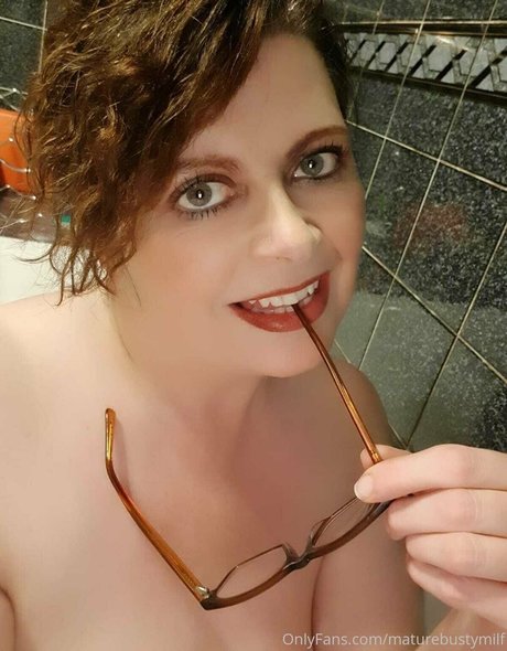 joi teen onlyfans nacktheit pornografische archiv