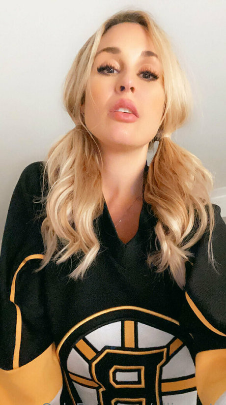 allieraetv pornostar nacktheit bilder