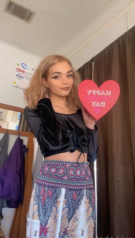 vollbusige asiatische onlyfans perfekte freie bilder