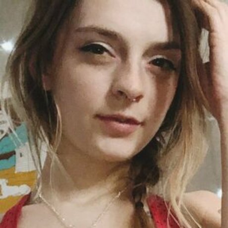 sadgirlastridsfree model xxx foto