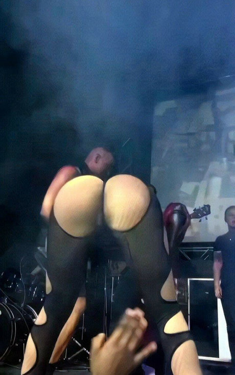 Lara Silva kostenlose akt archiv