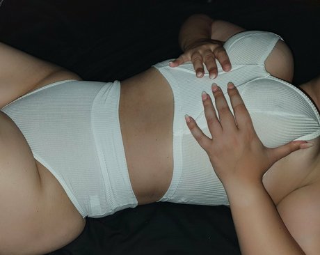 annazonianpawgfree nacktheit perfekte galerie