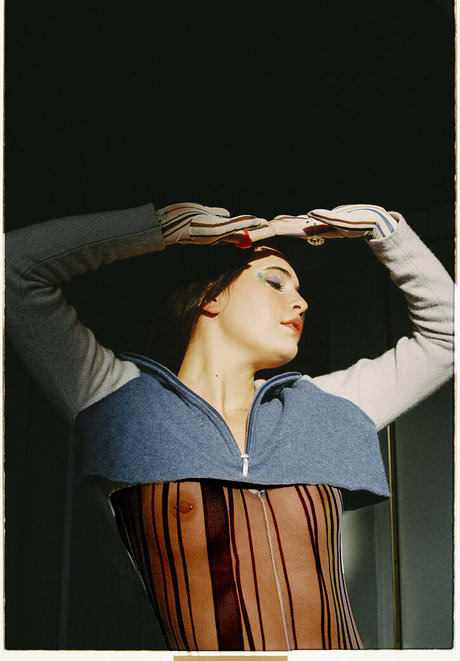 Bea Miller beste sexy bild